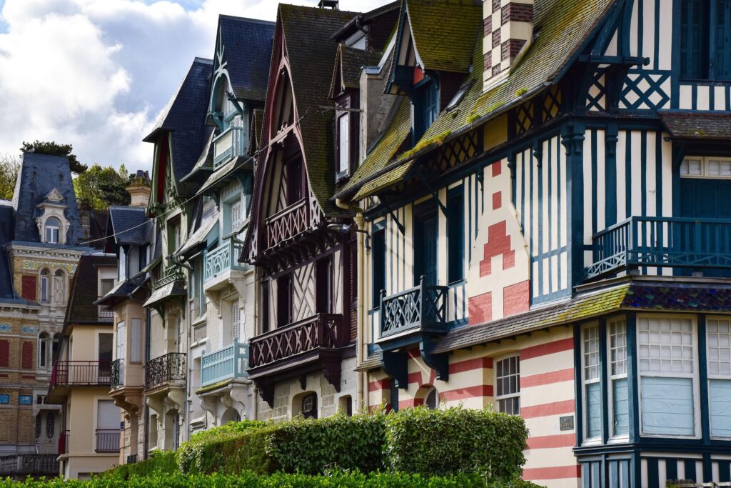 Citations locales SEO pour entreprises en Normandie - référencement local
